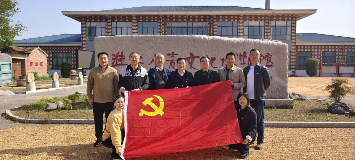 2ff614ab4d554e7689f3b9088331a996.jpg 2ff614ab4d554e7689f3b9088331a996.jpg